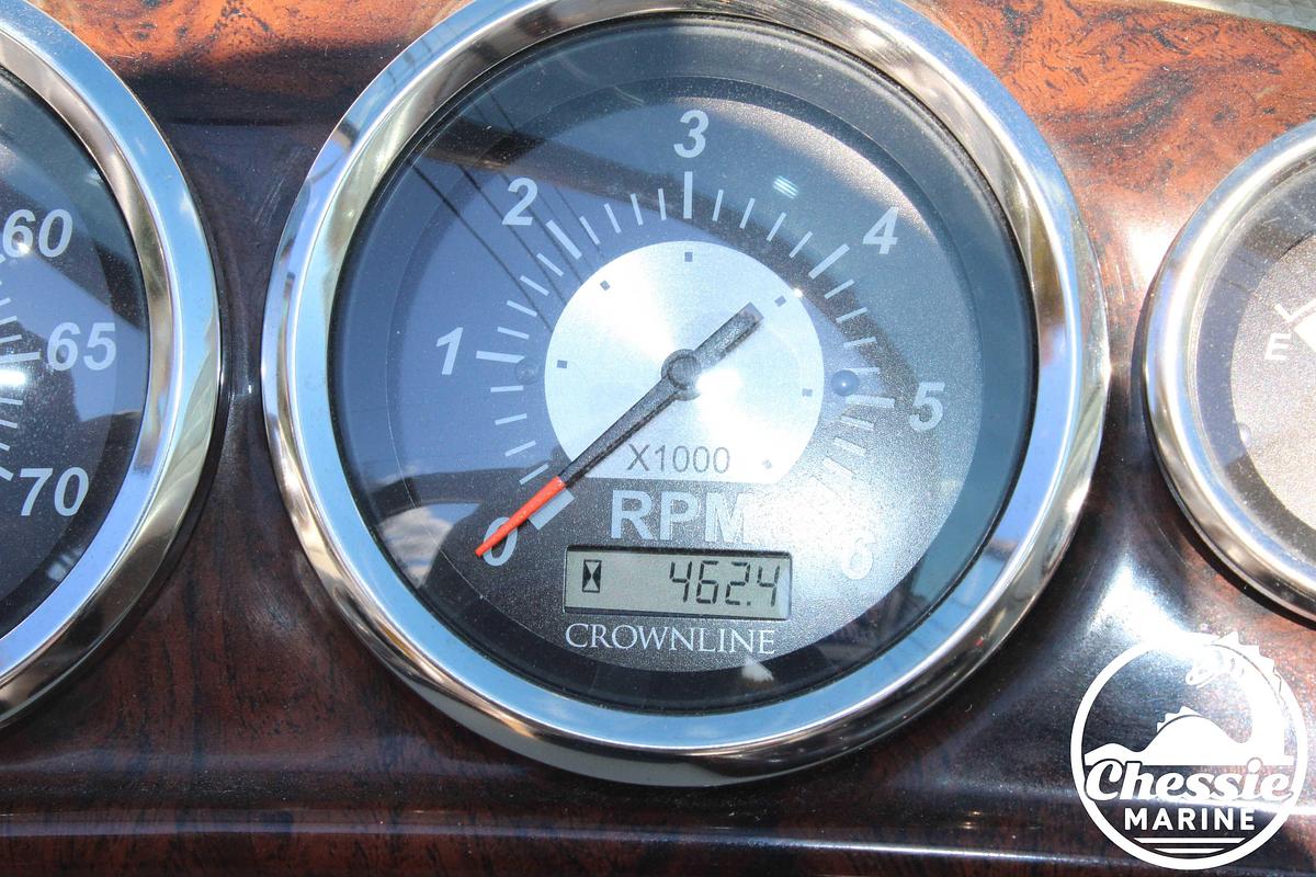 Used 2012 Crownline E4