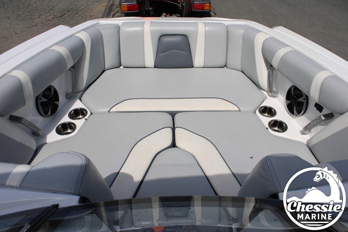 Used 2020 Malibu Wakesetter 21 MLX