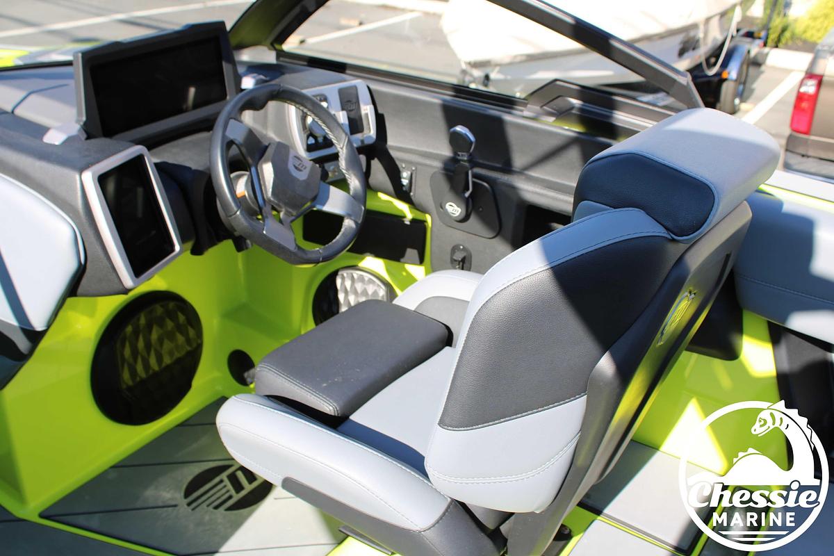 Used 2023 Malibu Wakesetter 22 LSV