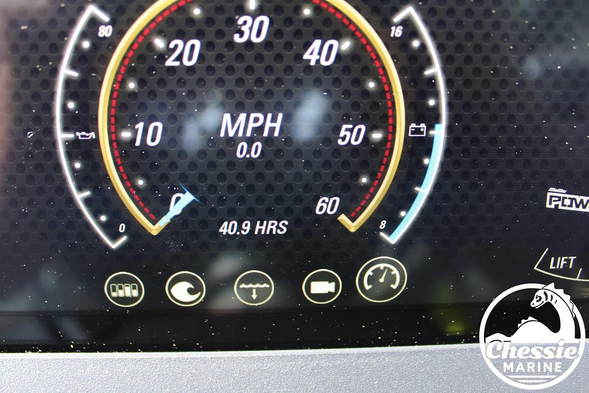 Used 2023 Malibu Wakesetter 22 LSV