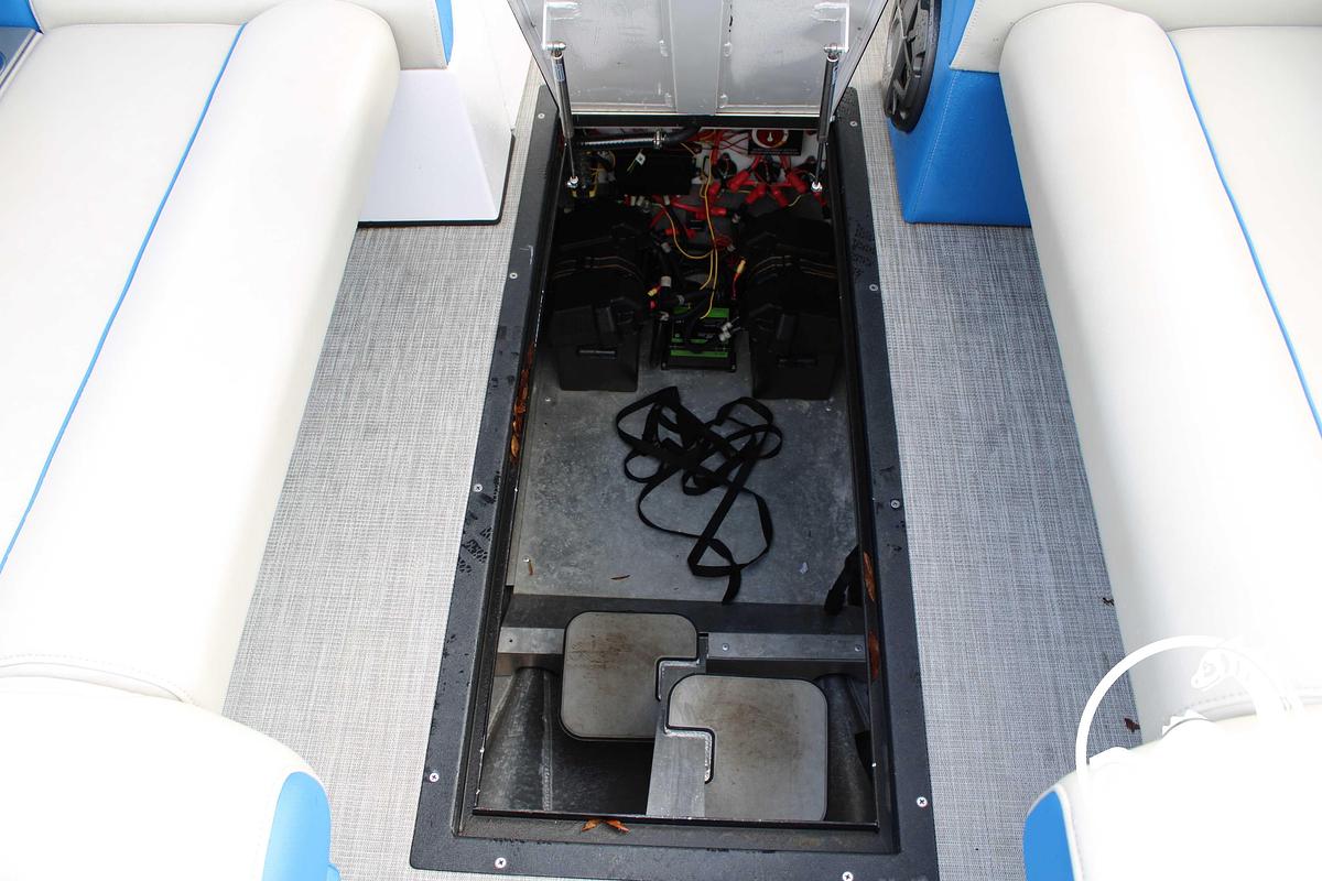 Used 2025 Montara Wake Boss 25 SL