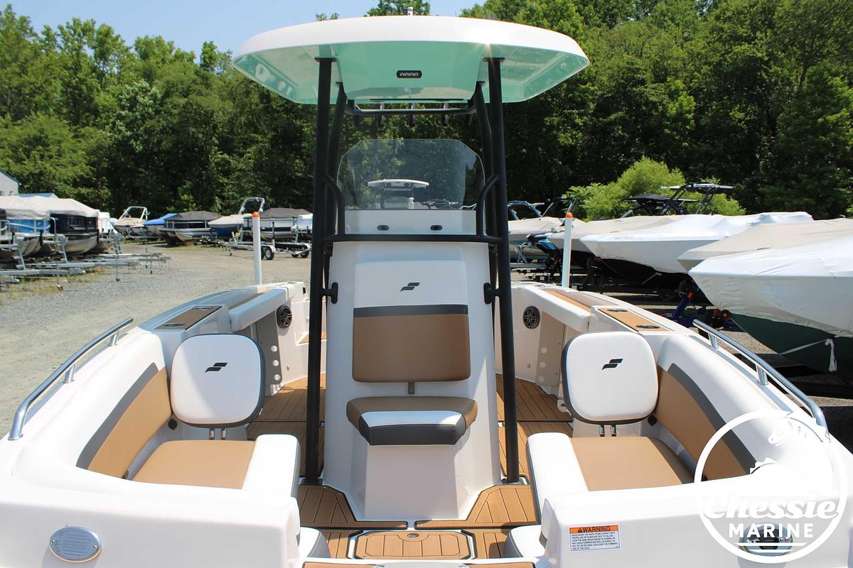 2024 Starcraft SVX 211 CC OB