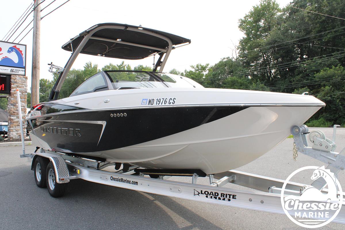 Used 2016 Malibu 23 LSV