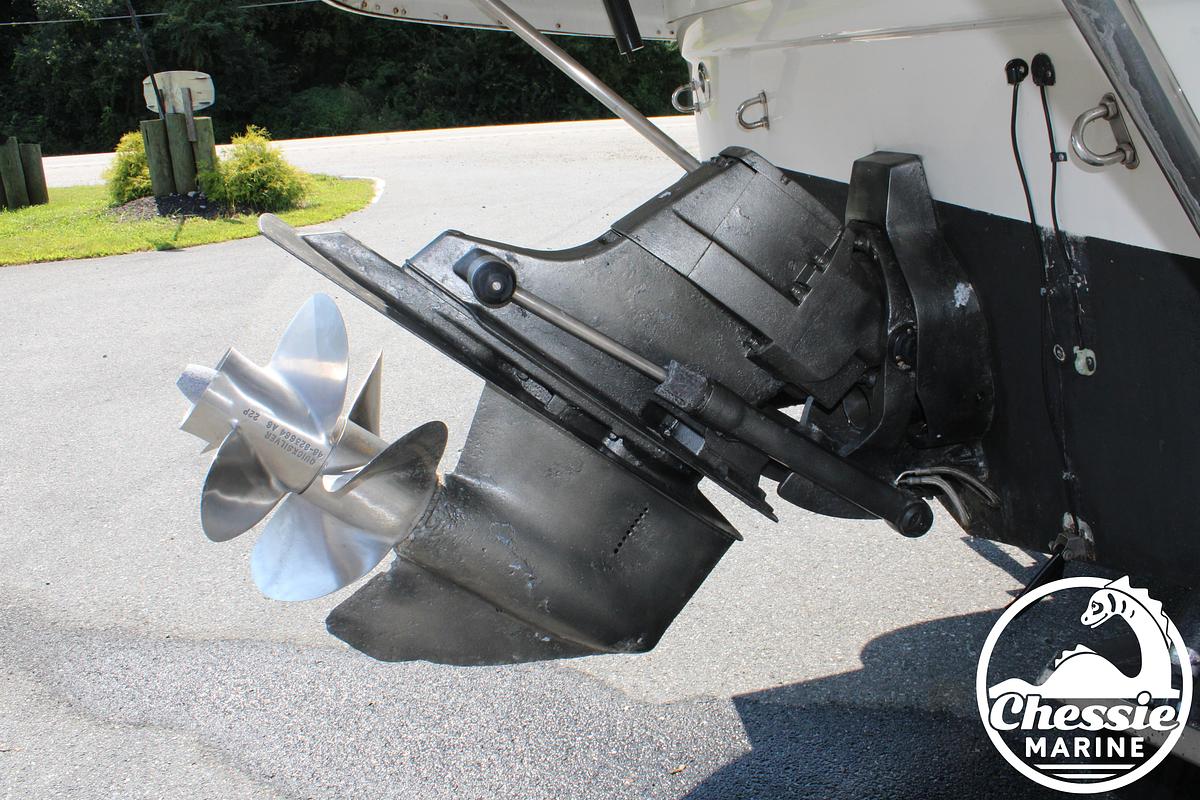 Used 2006 Crownline 250