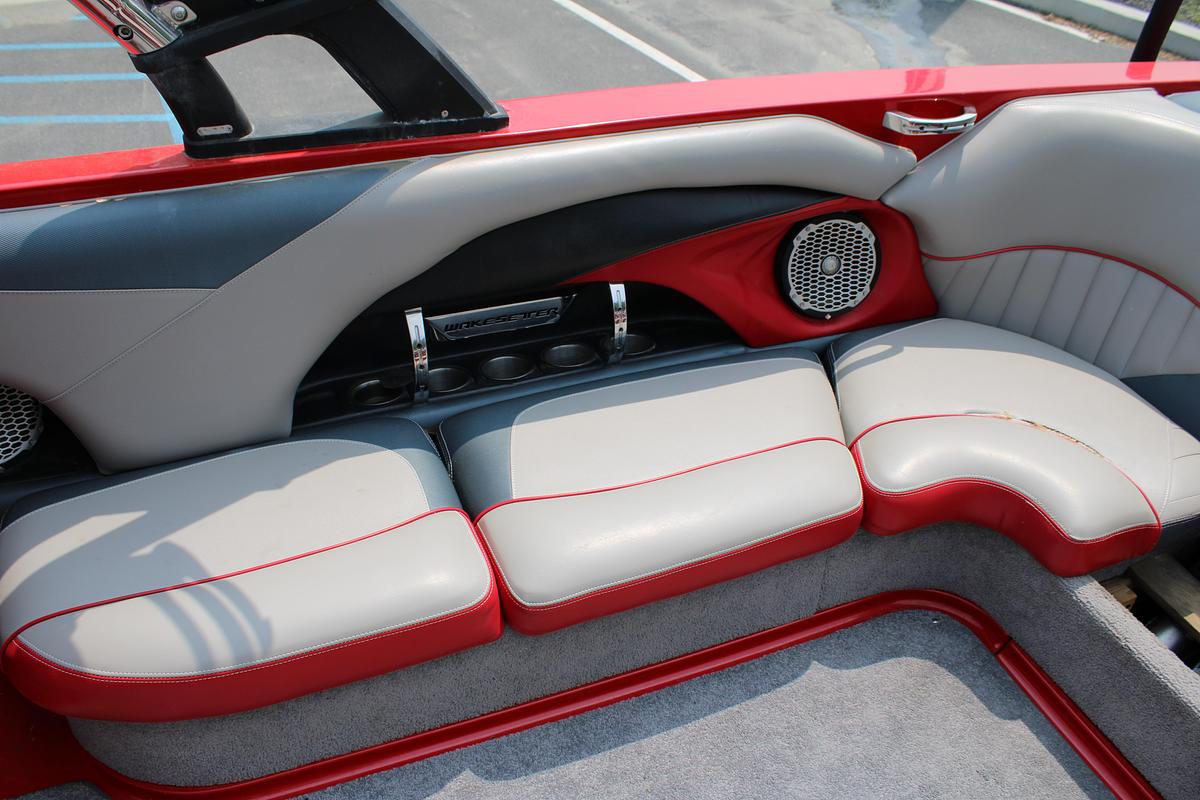 Used 2014 Malibu 247 LSV