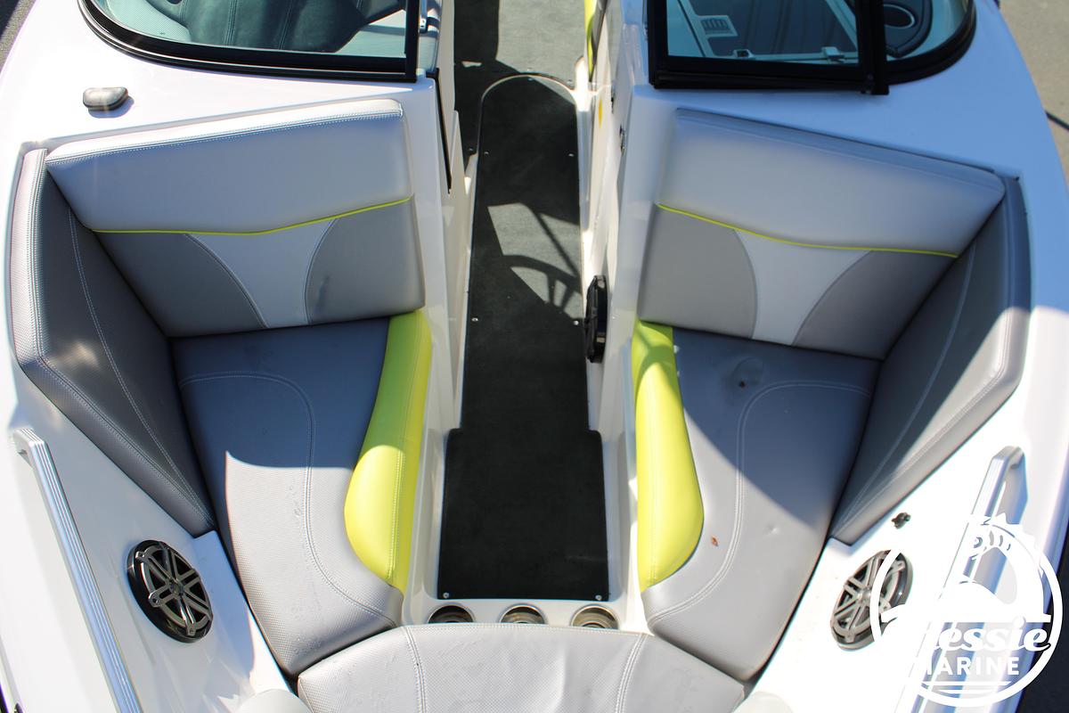 Used 2017 MasterCraft XT21