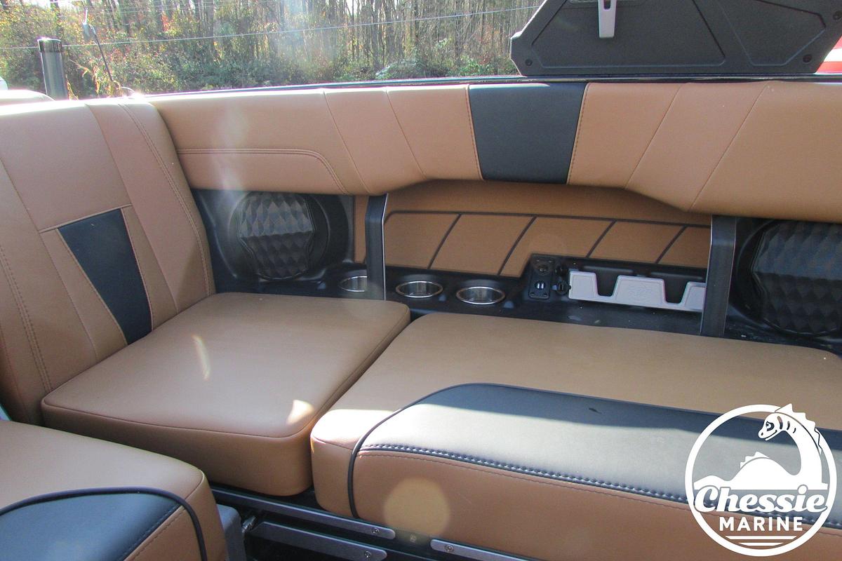 Used 2022 Malibu Wakesetter 23 LSV