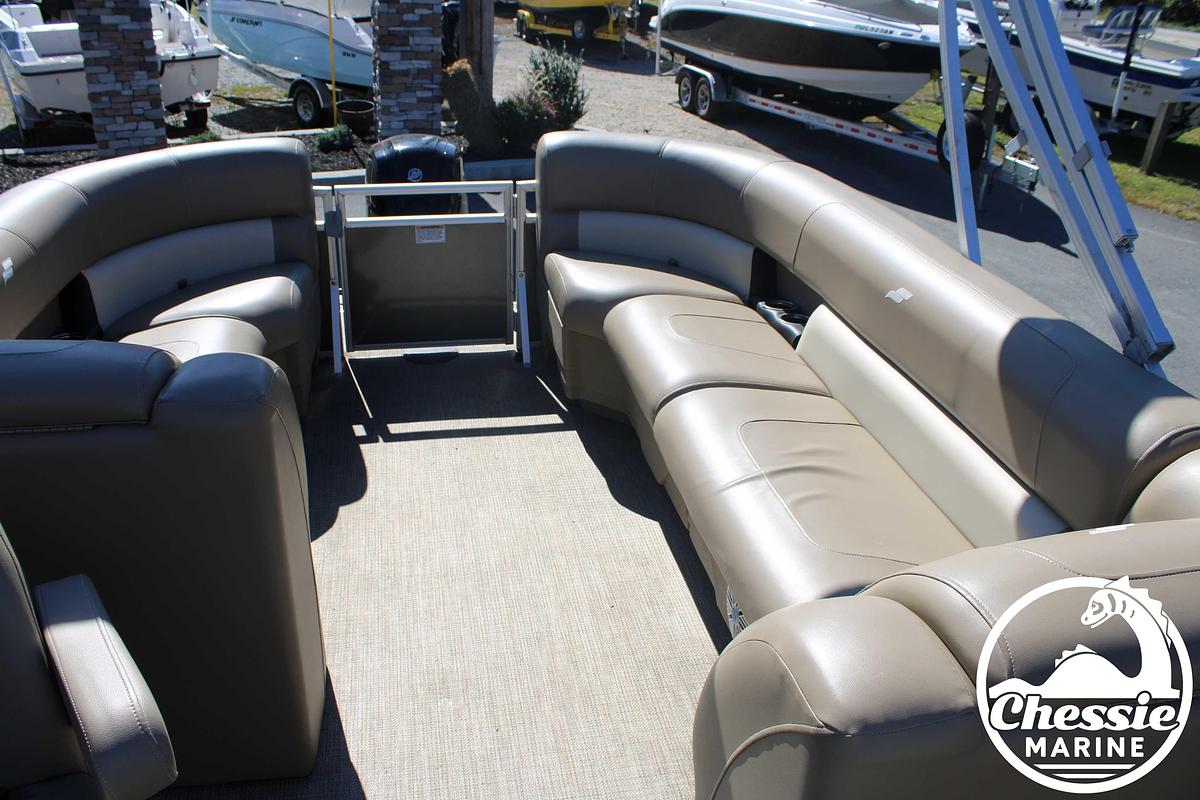 Used 2023 Starcraft Pontoon LX 22 R