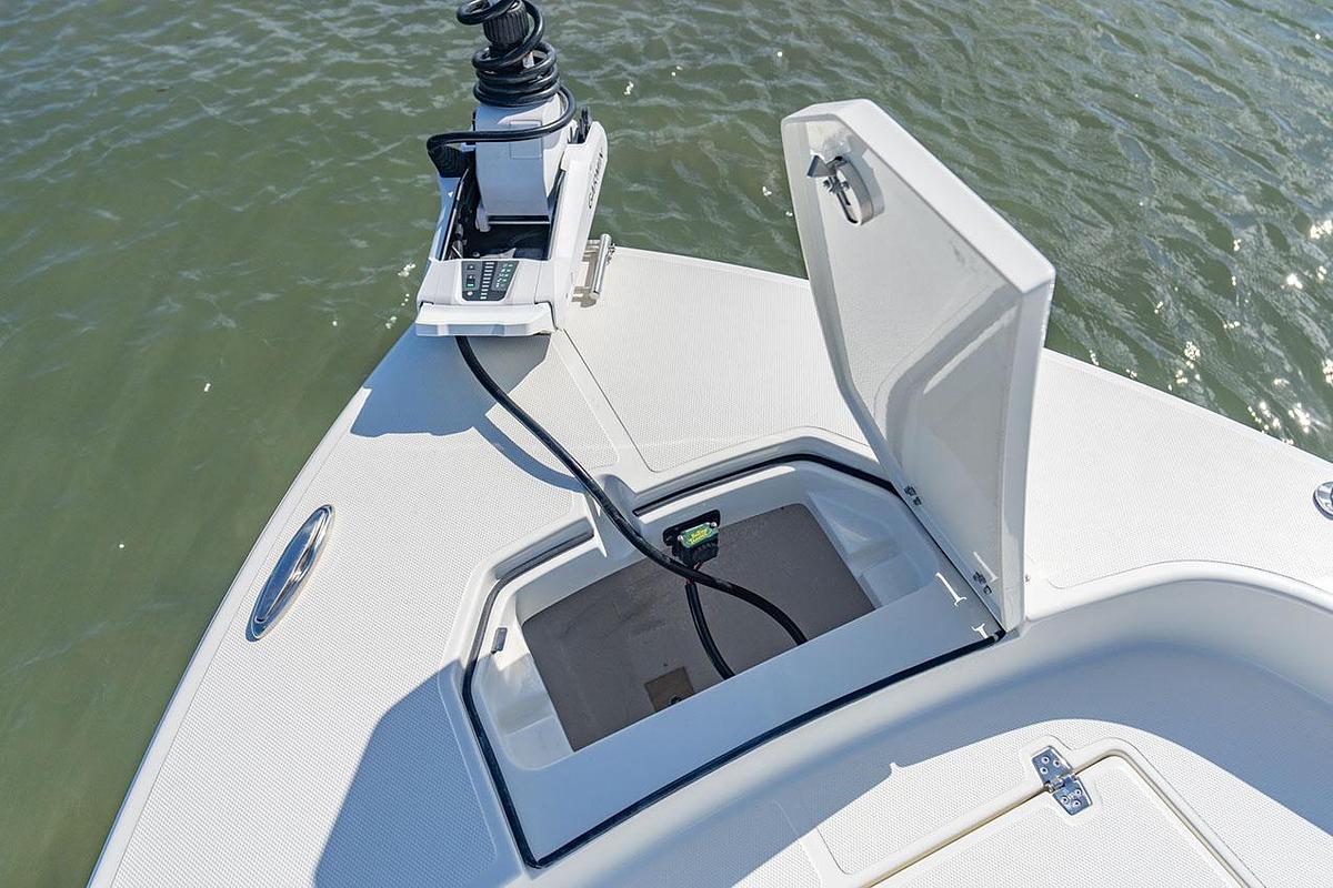 2027 Pathfinder 2800 HYBRID