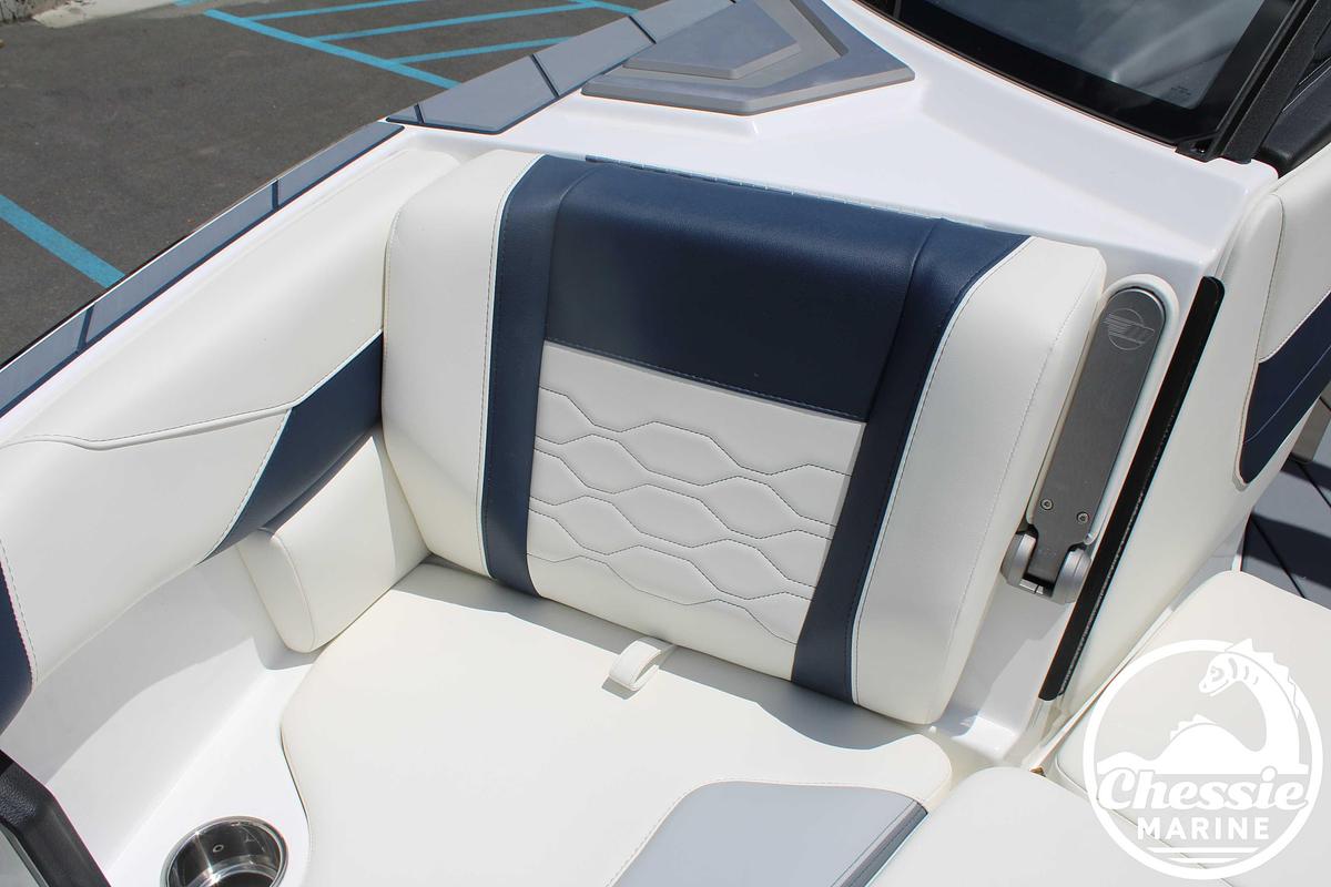 Used 2024 Malibu Wakesetter 23 LSV