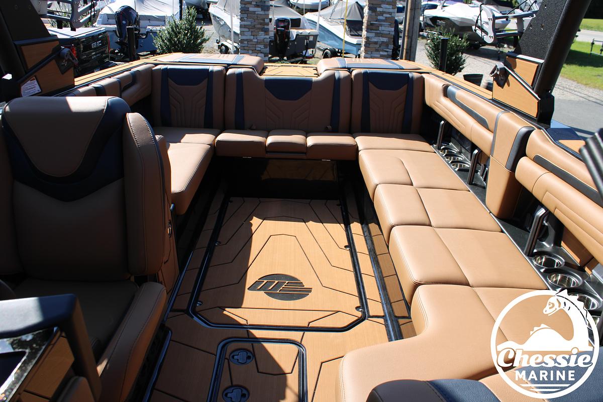 2027 Malibu 25 LSV