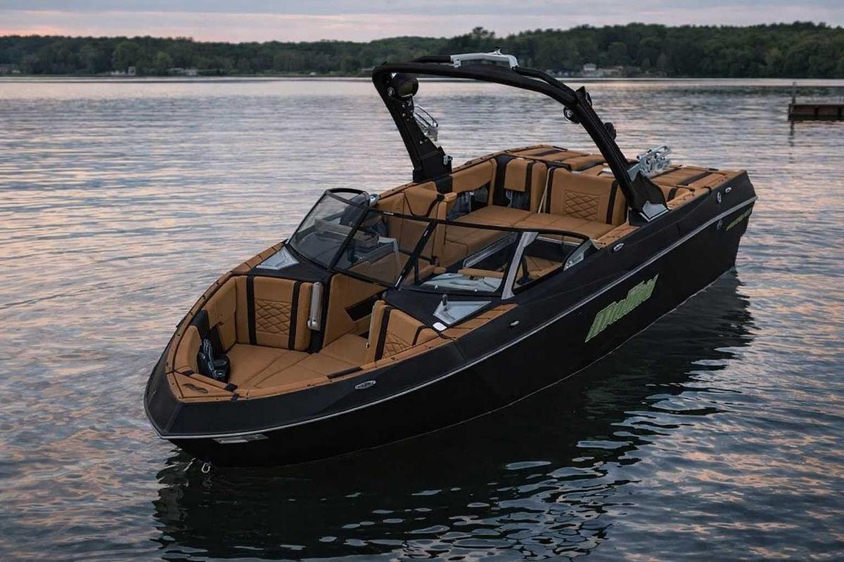 2026 Malibu Wakesetter 23 LSV