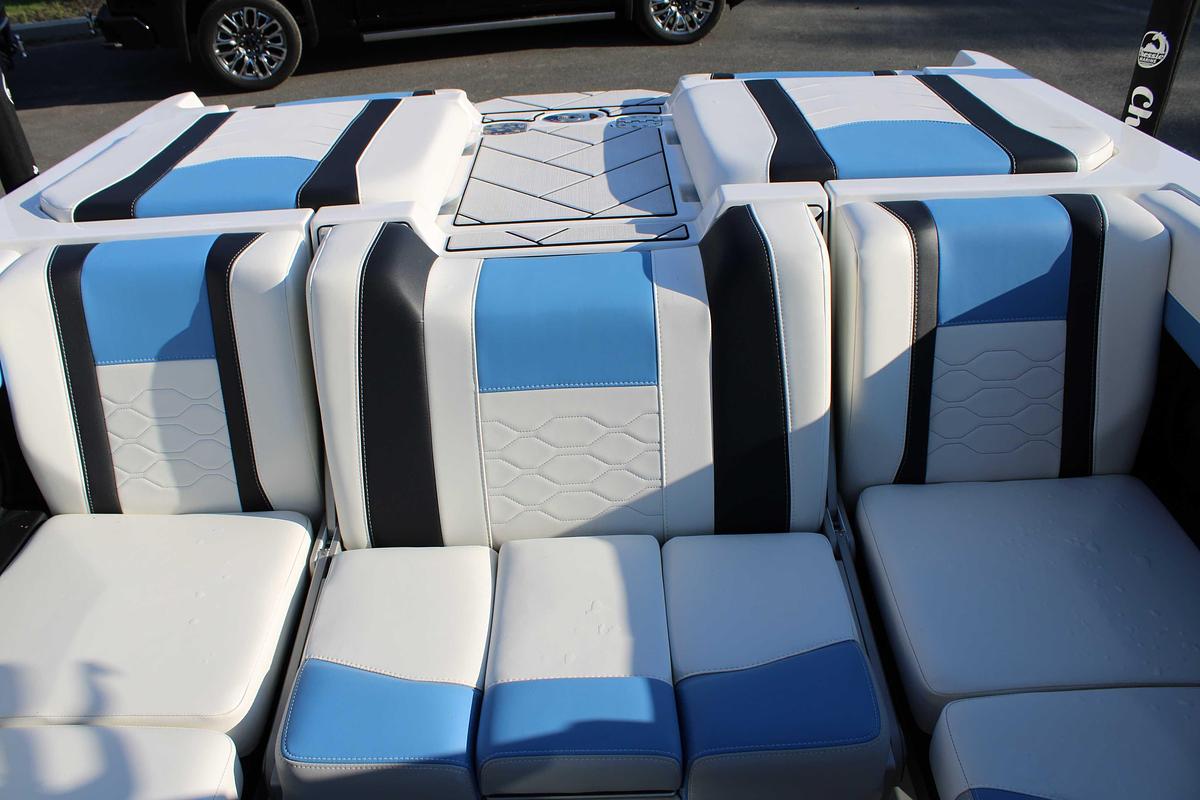 Used 2024 Malibu Wakesetter 23 LSV