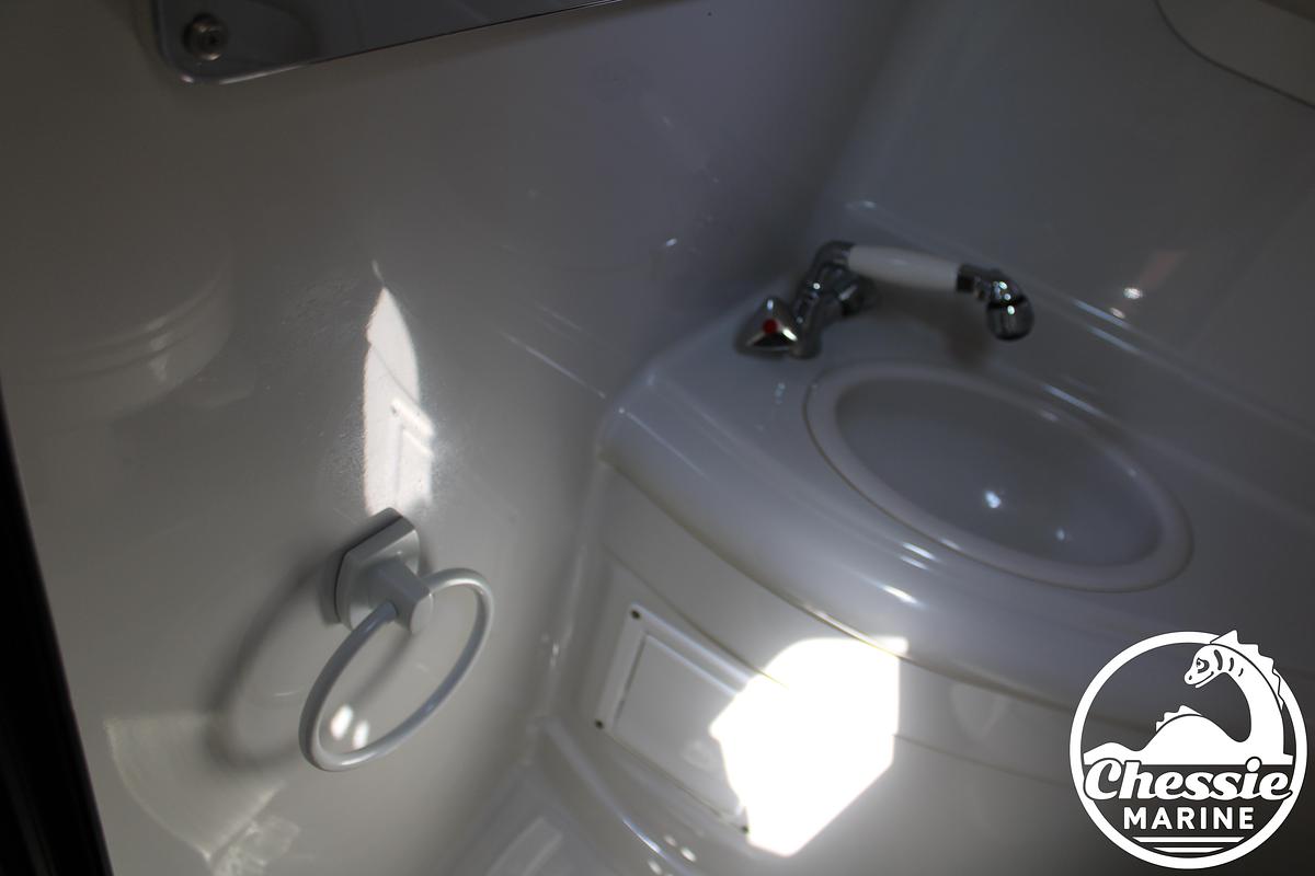 Used 2006 Crownline 250
