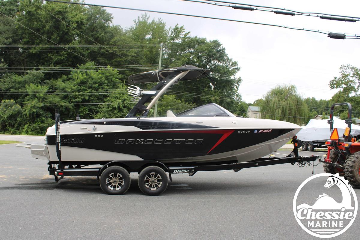 Used 2016 Malibu Wakesetter 22 VLX