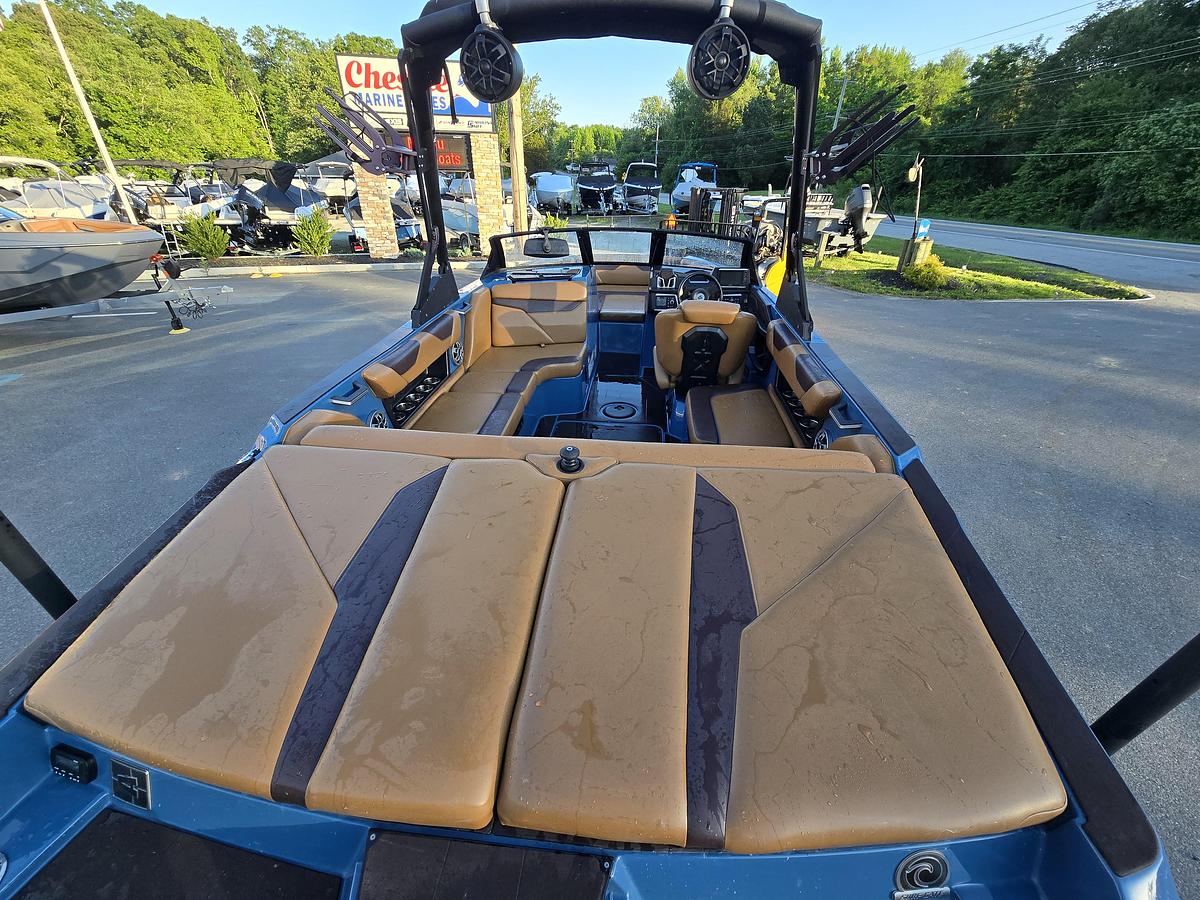 Used 2022 Axis A22