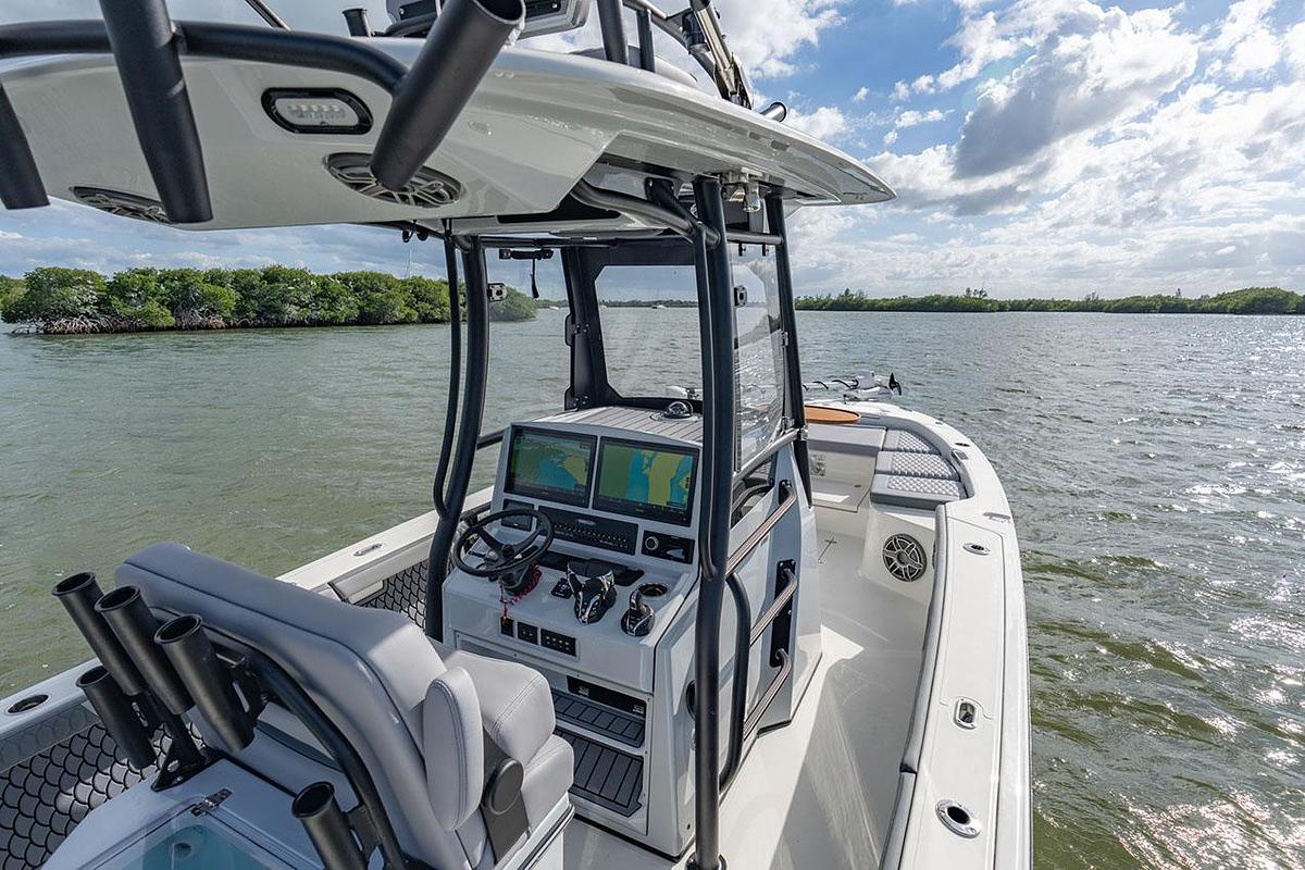 2027 Pathfinder 2800 HYBRID