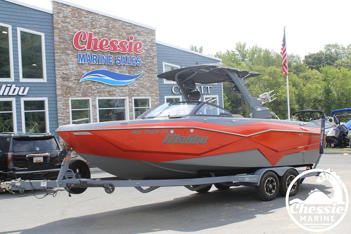 Used 2022 Malibu Wakesetter 25 LSV