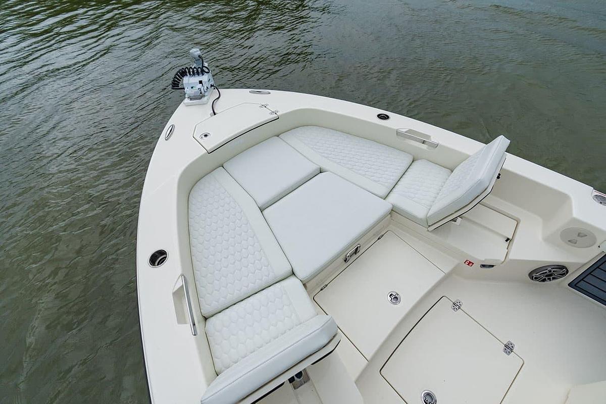 2027 Pathfinder 2600 HYBRID