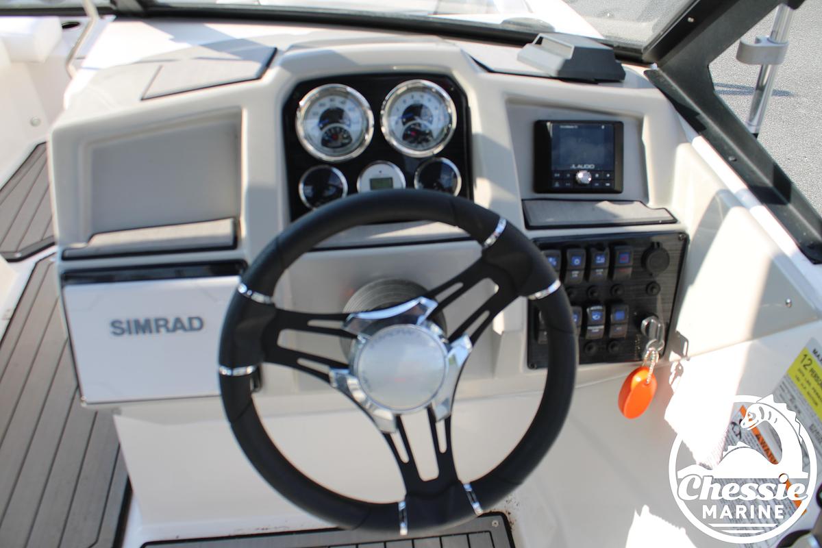 Used 2022 Starcraft AVX 190 DC OB