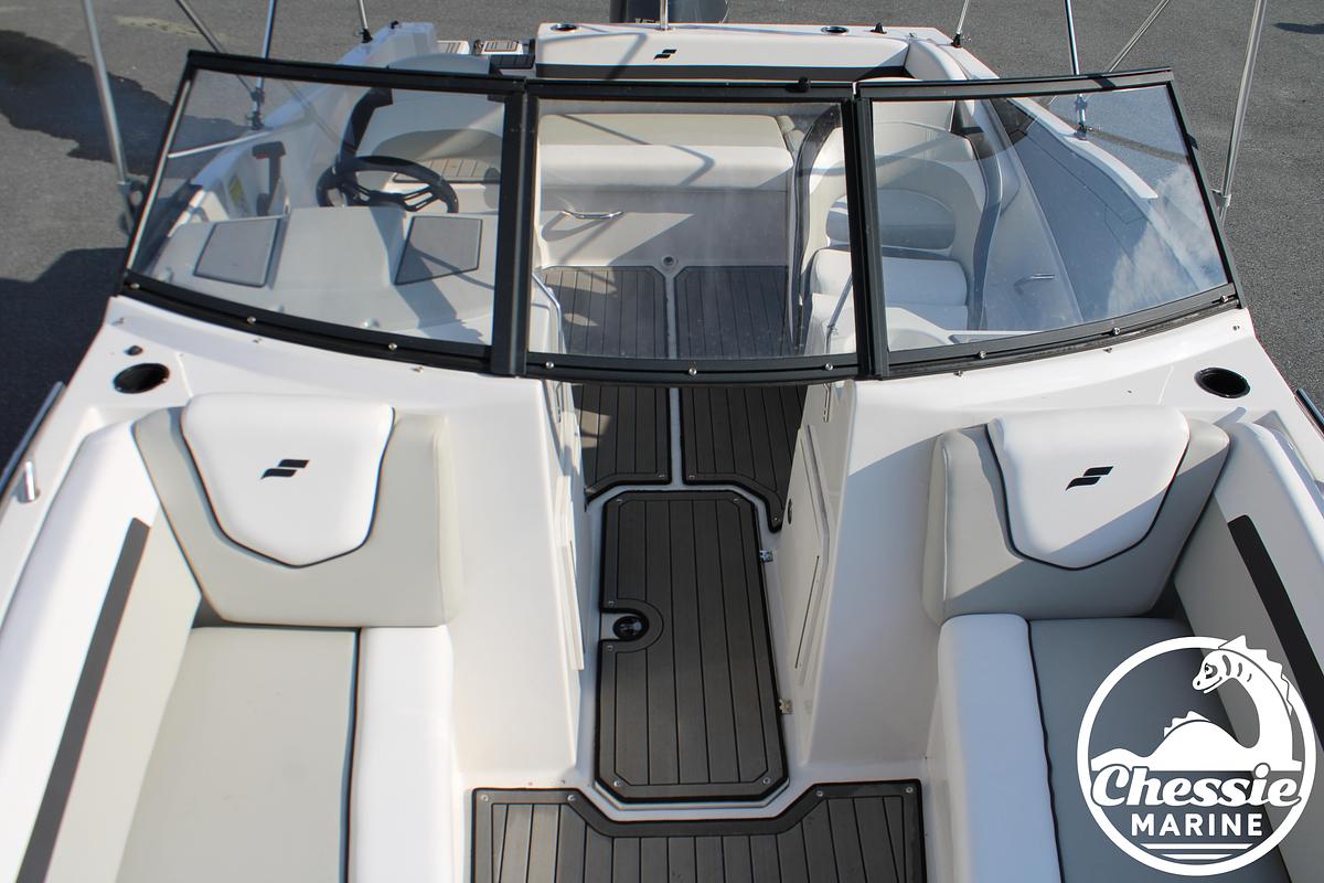 Used 2022 Starcraft AVX 190 DC OB