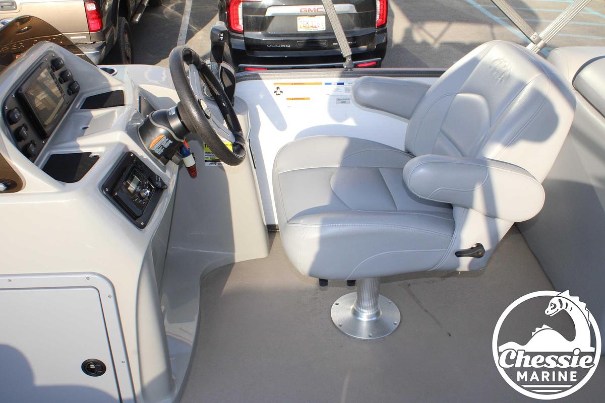 Used 2020 Manitou Aurora 230 VP