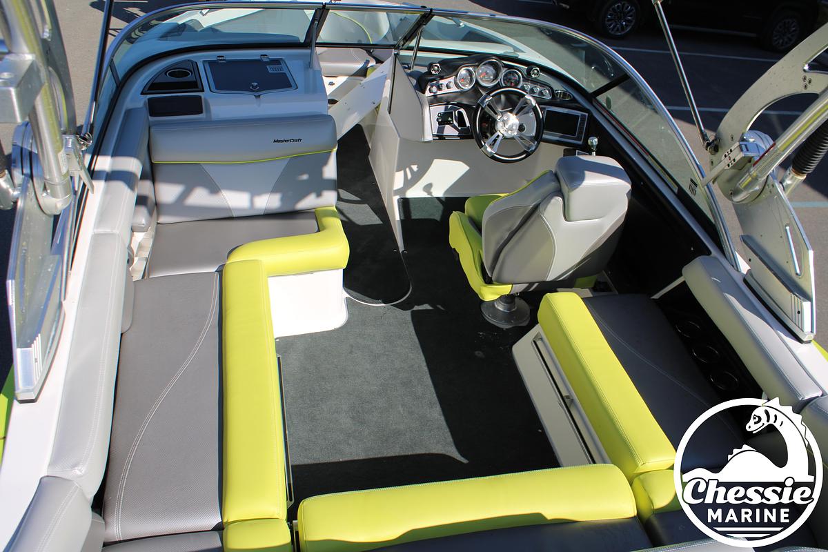 Used 2017 MasterCraft XT21