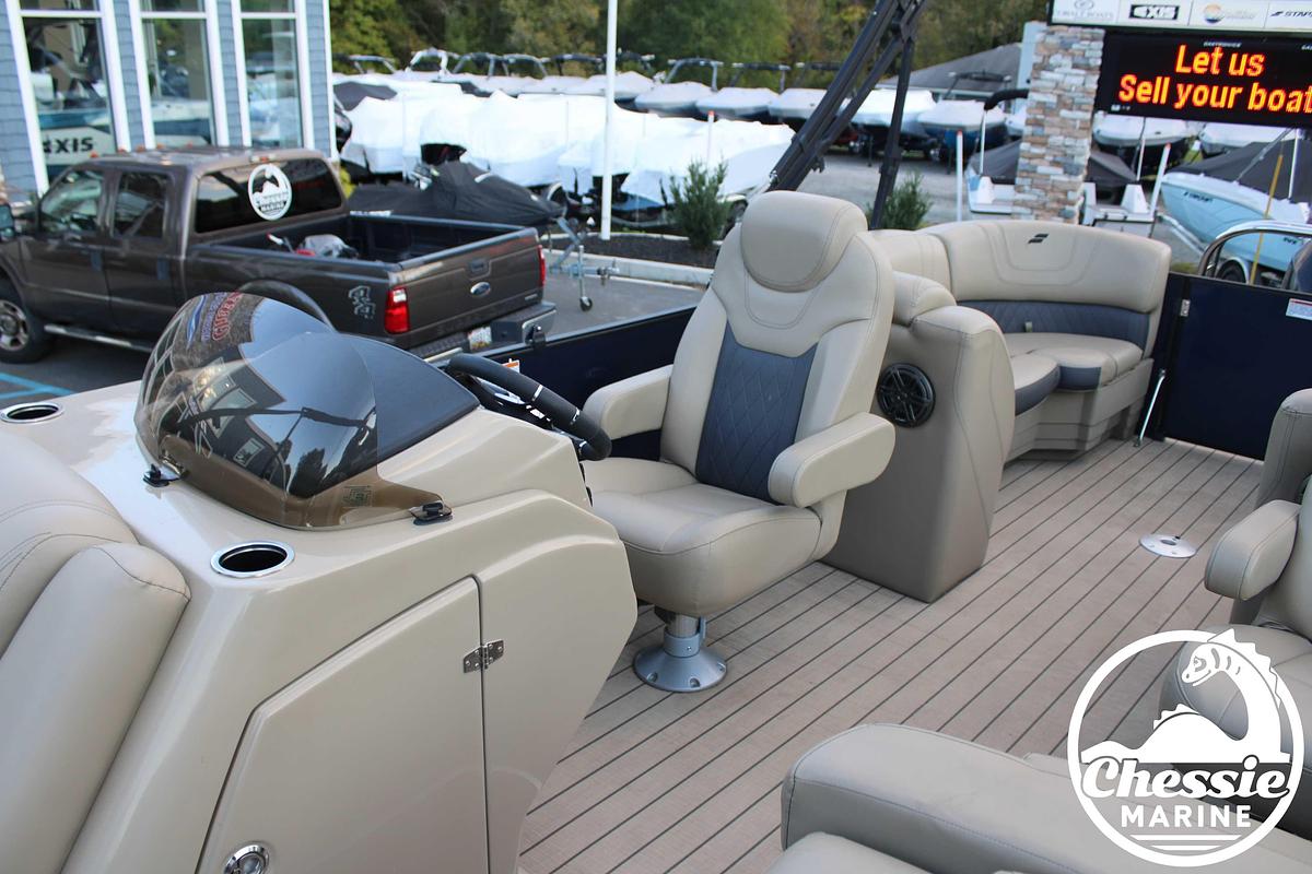 Used 2023 Starcraft SLS-3