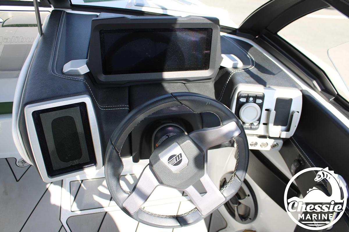 Used 2021 Malibu Wakesetter 20 VTX