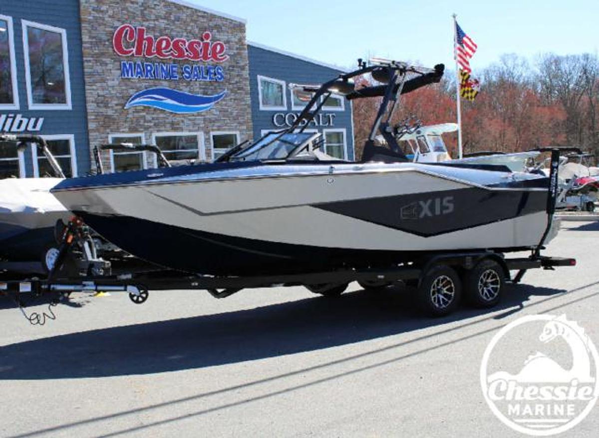 Used 2024 Axis T235