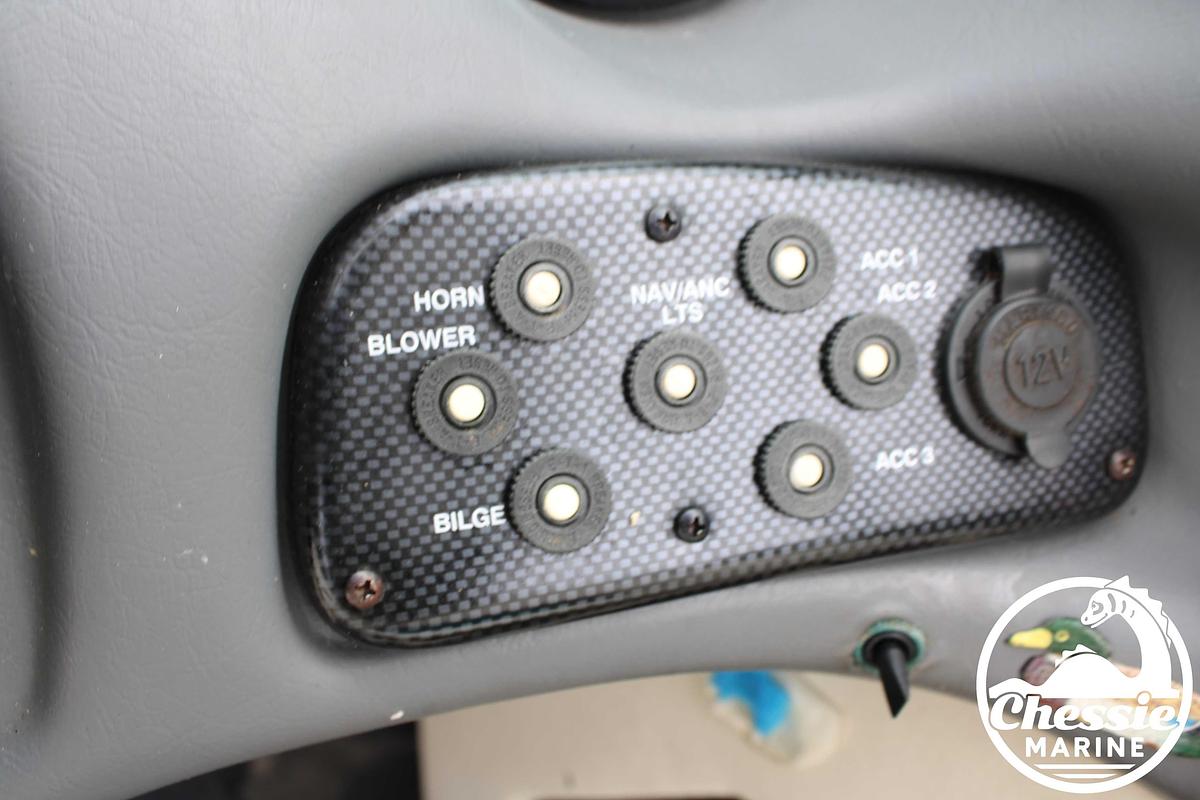 Used 2000 Ski Centurion Elite V-Drive