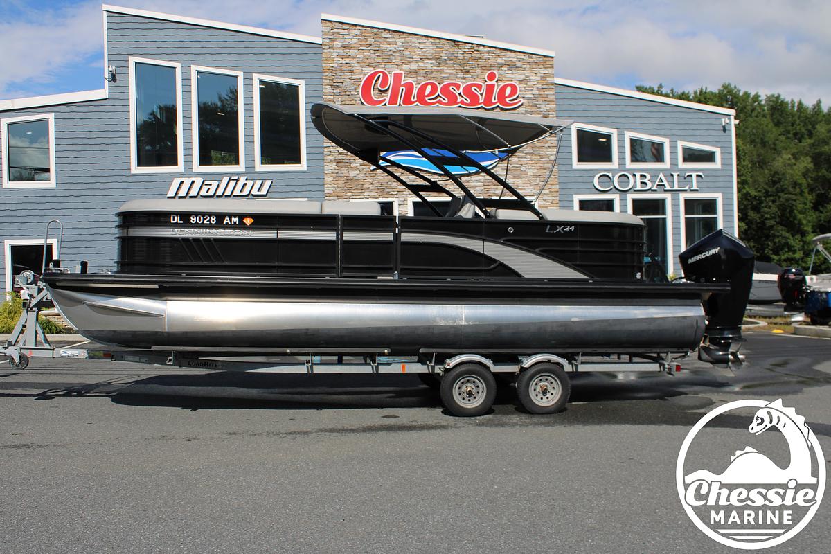 Used 2021 Bennington LX 24