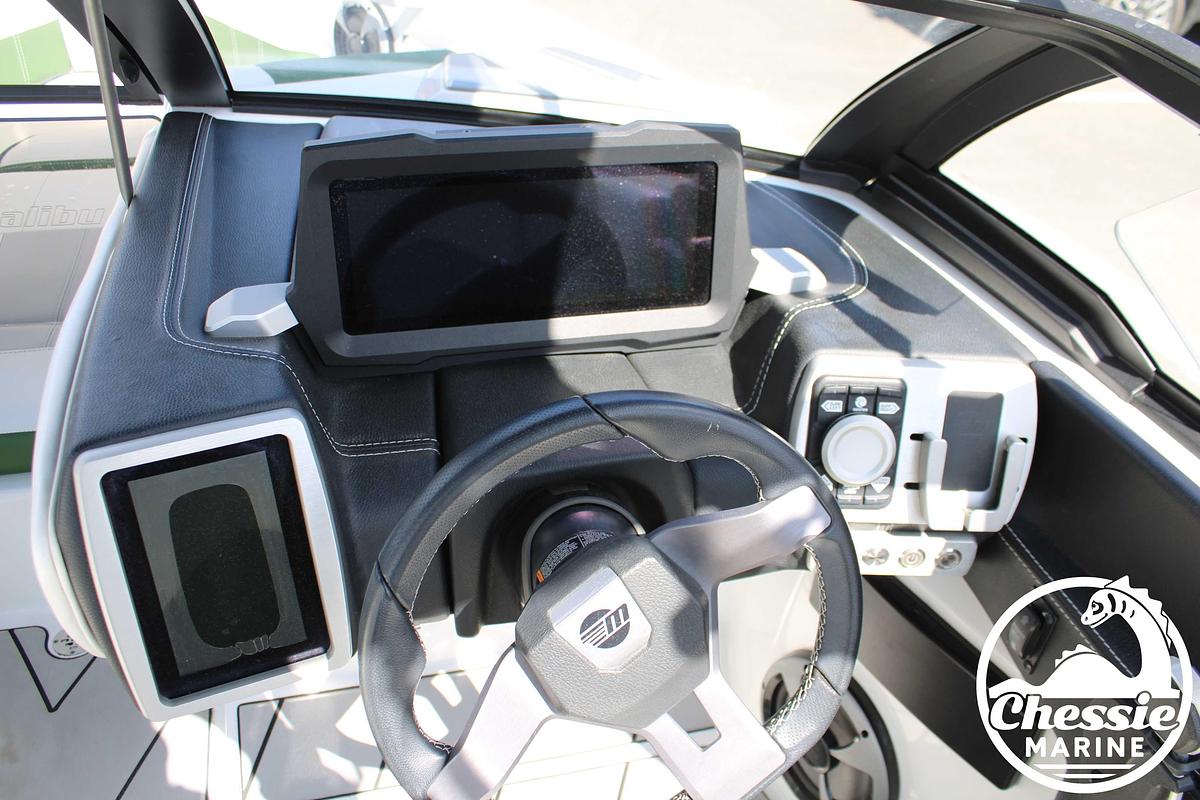 Used 2021 Malibu Wakesetter 20 VTX