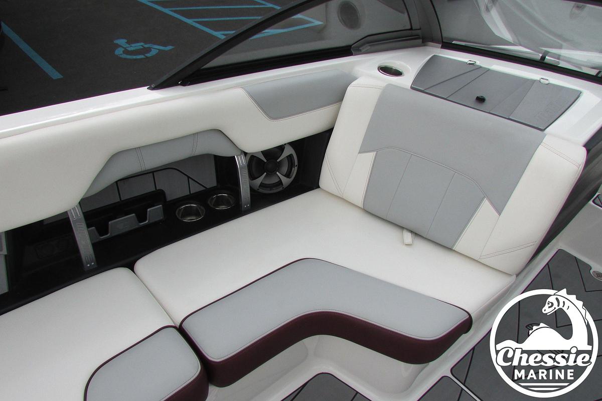 Used 2019 Malibu Wakesetter 25 LSV