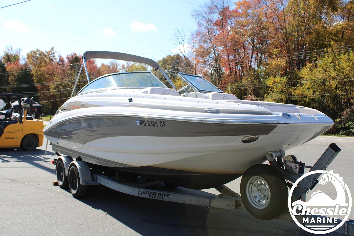 Used 2012 Crownline E4
