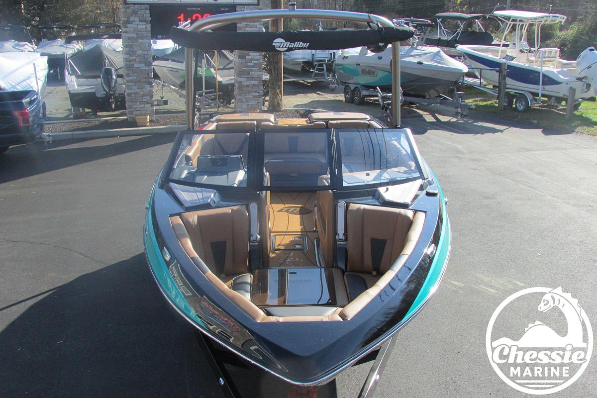 Used 2022 Malibu Wakesetter 23 LSV