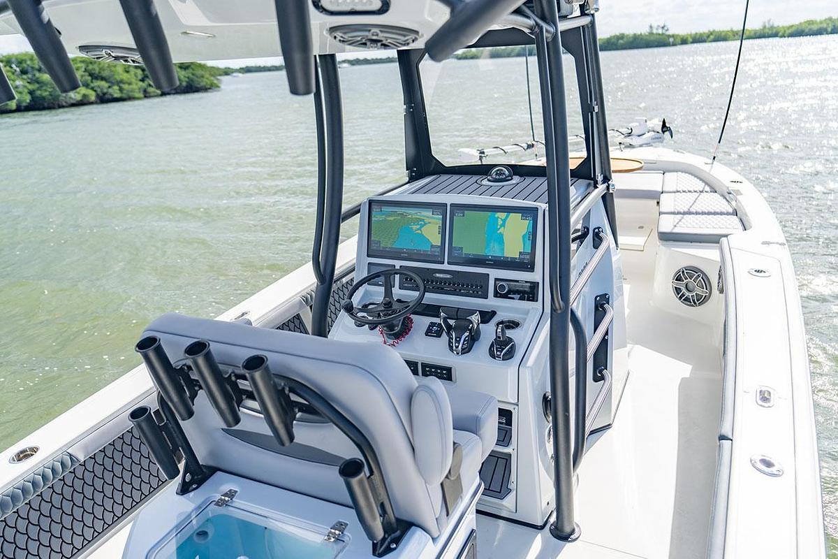2027 Pathfinder 2800 HYBRID