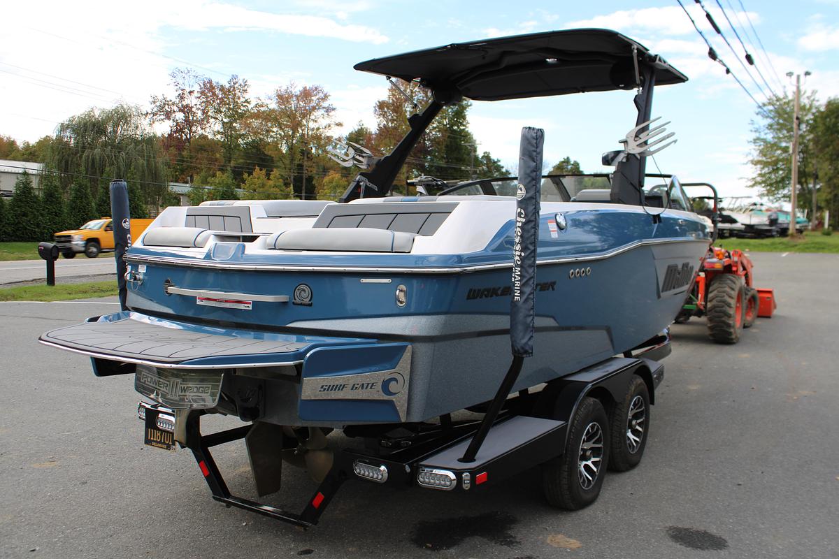 Used 2023 Malibu 23 LSV