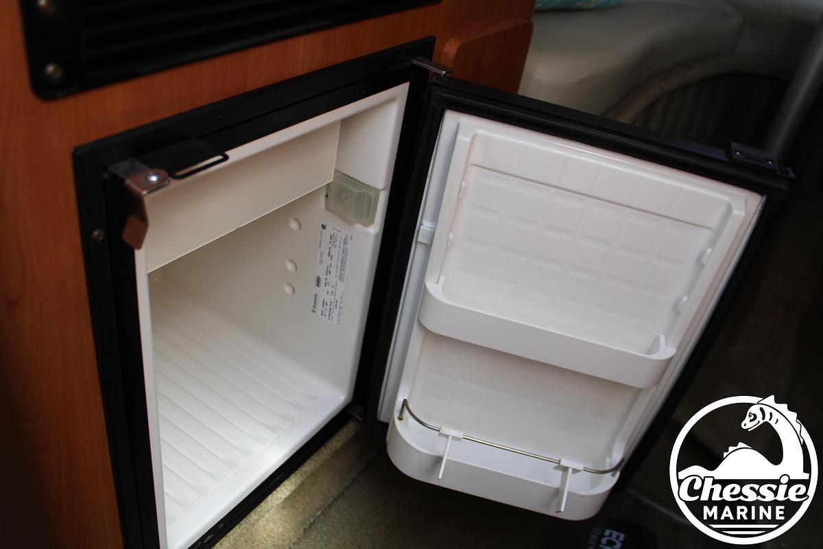Used 2006 Crownline 250