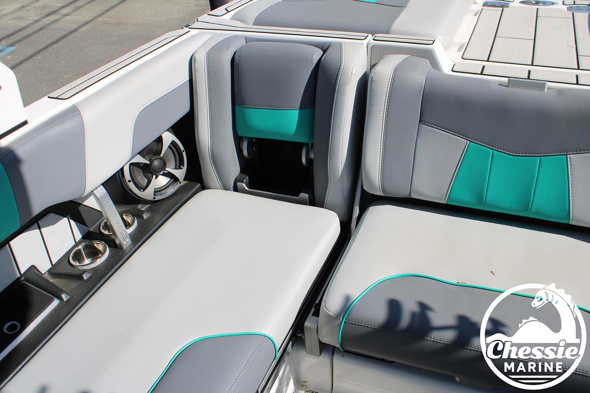 Used 2020 Malibu 23 MXZ