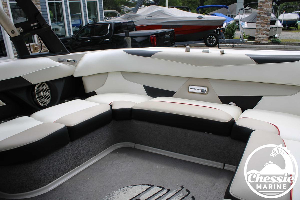 Used 2016 Malibu Wakesetter 22 VLX