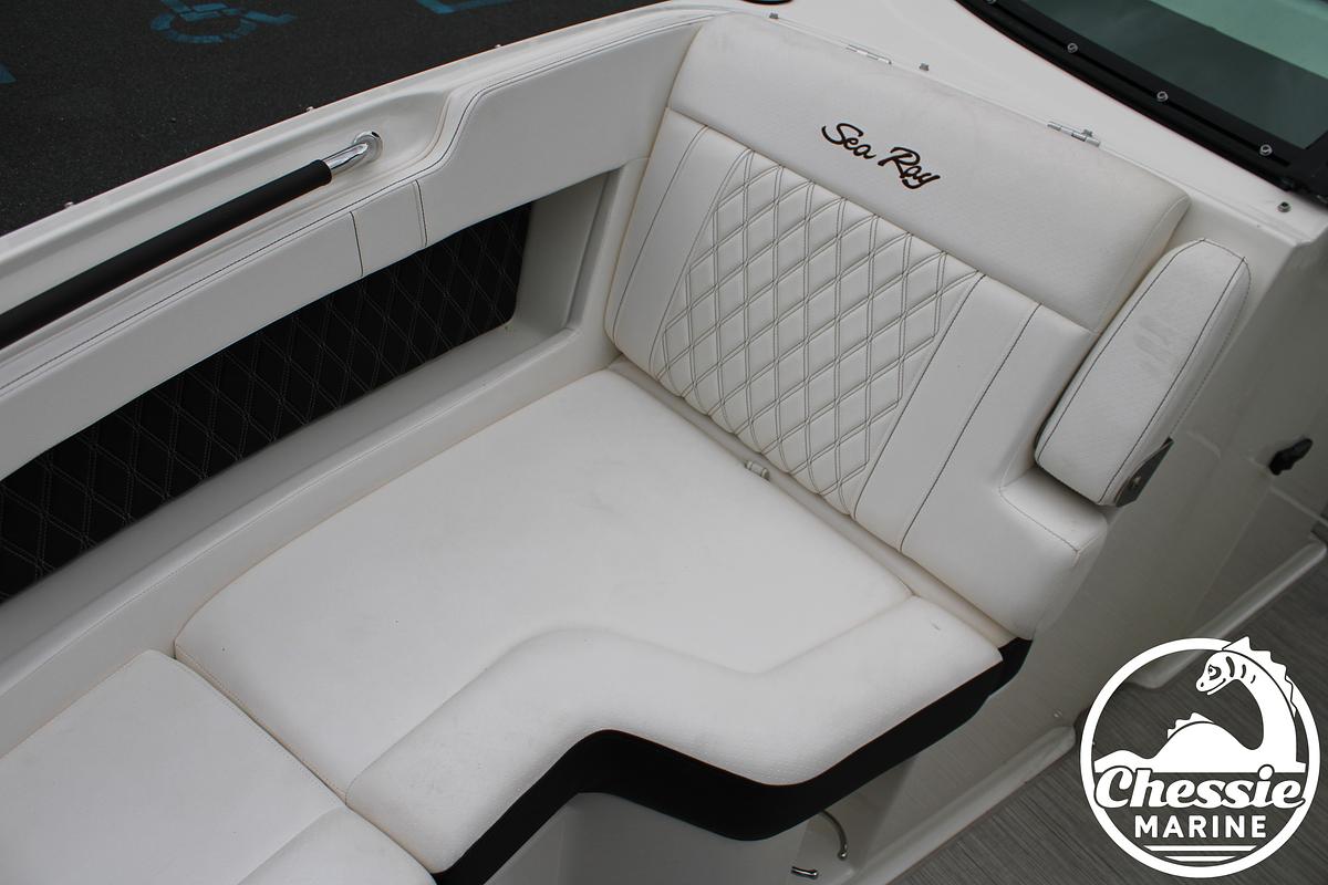 Used 2019 Sea Ray SLX 250