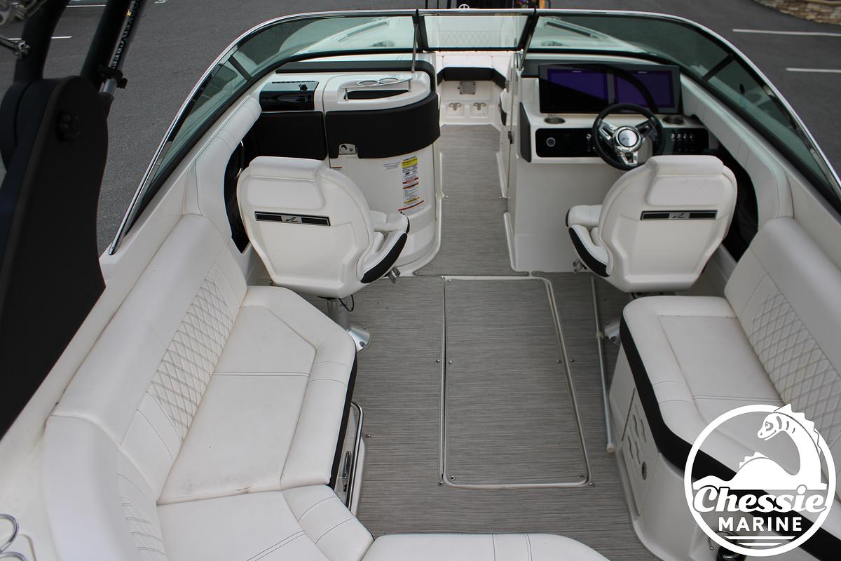 Used 2019 Sea Ray SLX 250