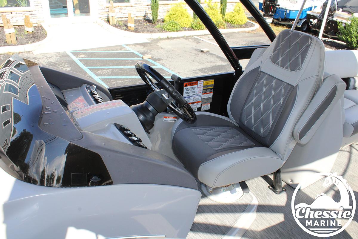 Used 2021 Bennington LX 24