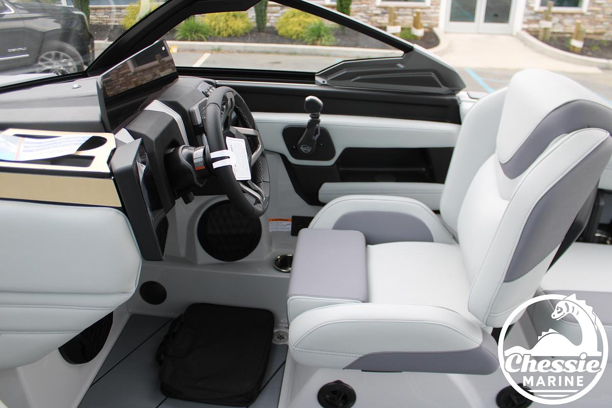 2026 Malibu Wakesetter 22 LSV