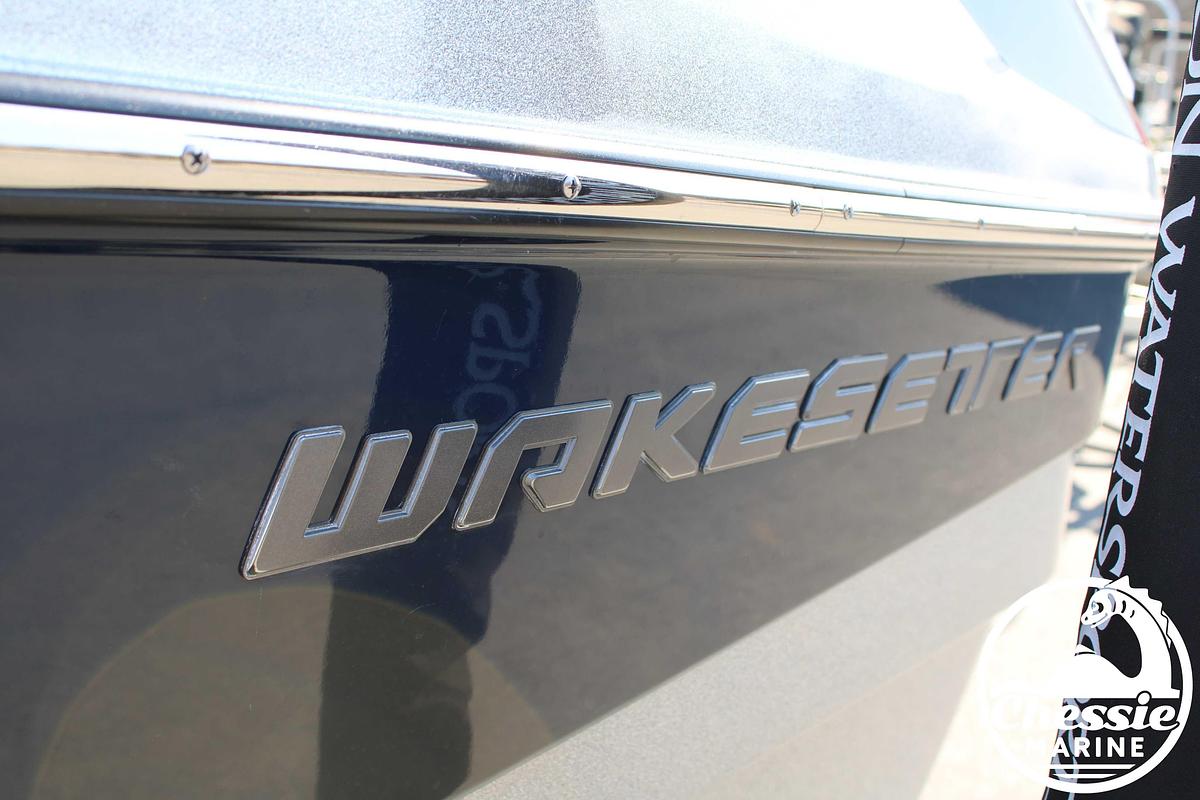 Used 2020 Malibu Wakesetter 25 LSV