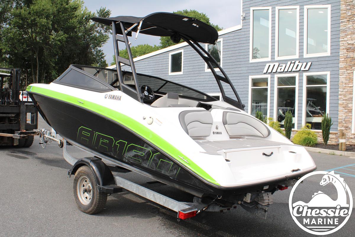Used 2022 Yamaha 190