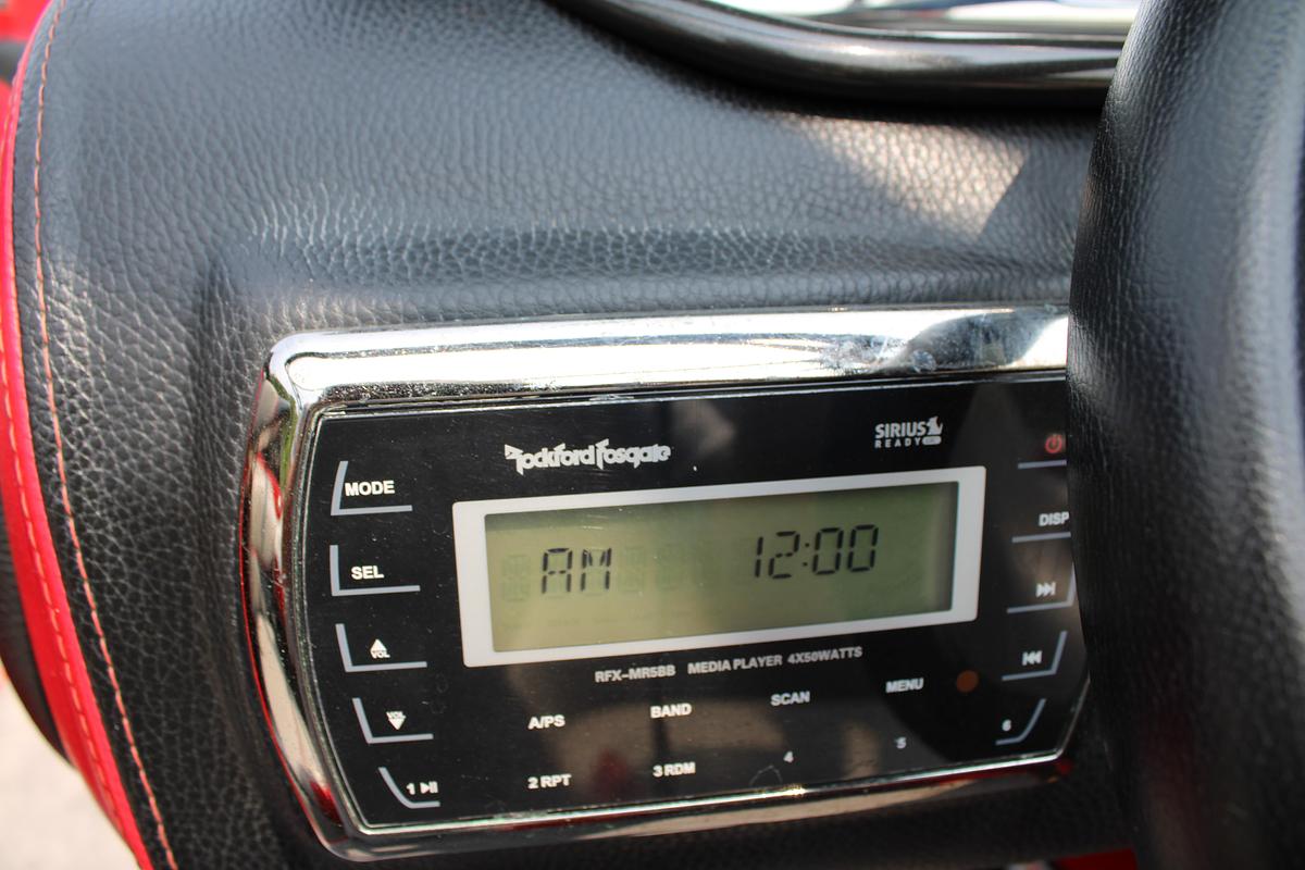 Used 2014 Malibu 247 LSV