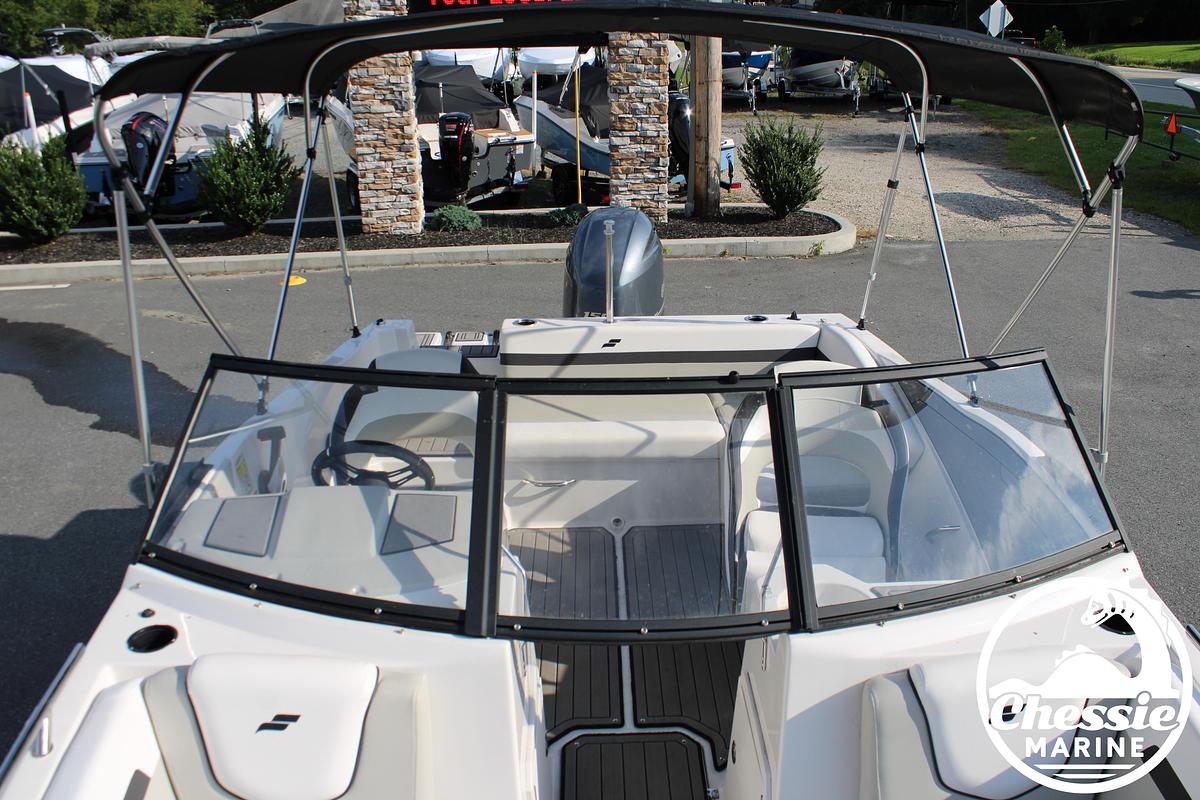 Used 2022 Starcraft AVX 190 DC OB