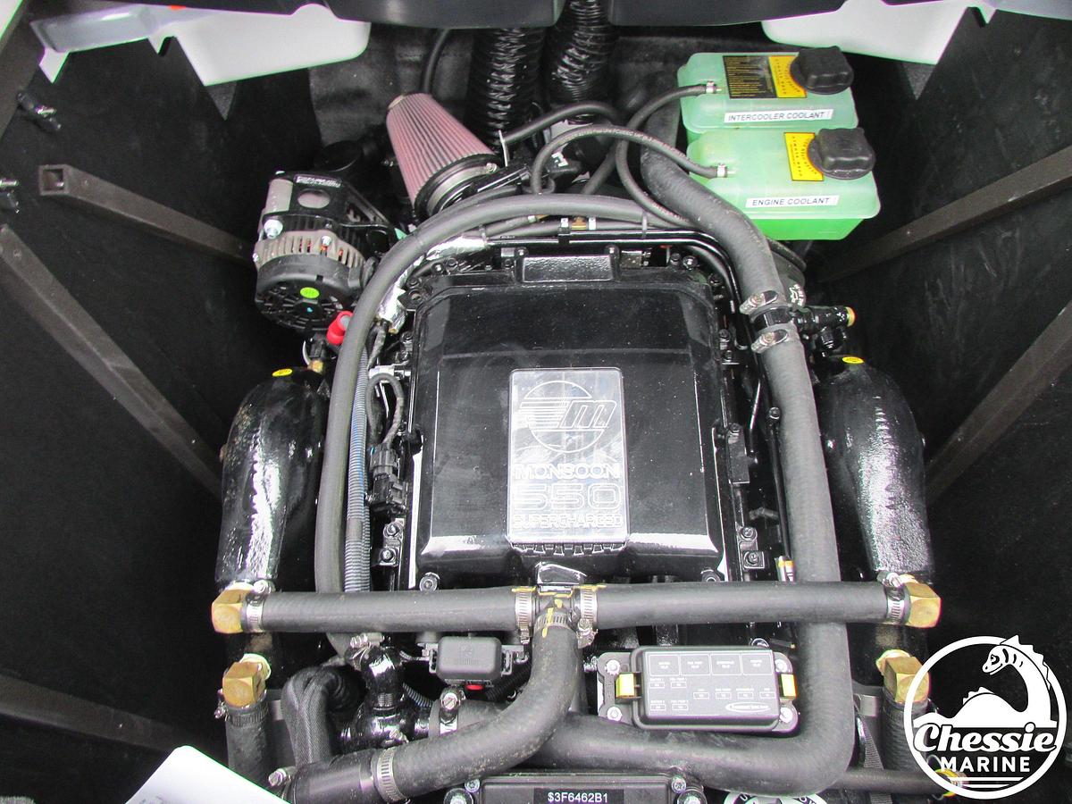 Used 2020 Malibu Wakesetter 25 LSV